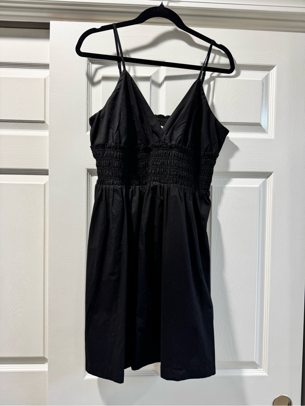 Hollister Black Smocked Waist Dress XL excellent condition!!
